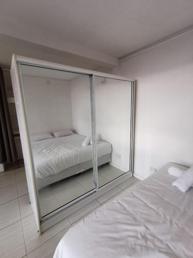 Surfers Holiday Apartments Gold Coast Exterior foto