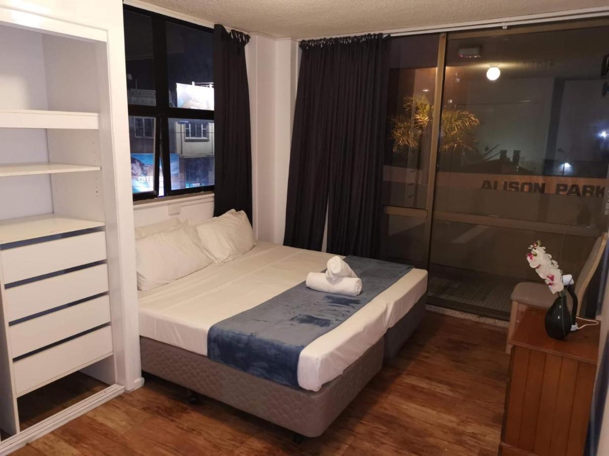 Surfers Holiday Apartments Gold Coast Exterior foto